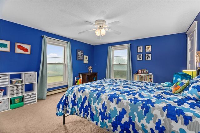 15975 Chieftain Road, Tonganoxie, KS 66086