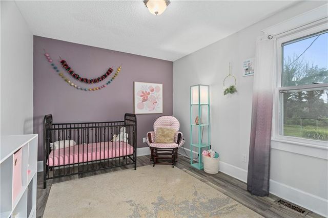 15975 Chieftain Road, Tonganoxie, KS 66086