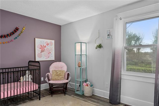 15975 Chieftain Road, Tonganoxie, KS 66086