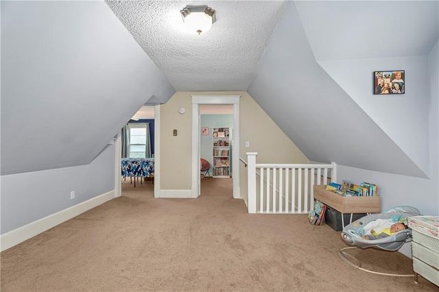 15975 Chieftain Road, Tonganoxie, KS 66086