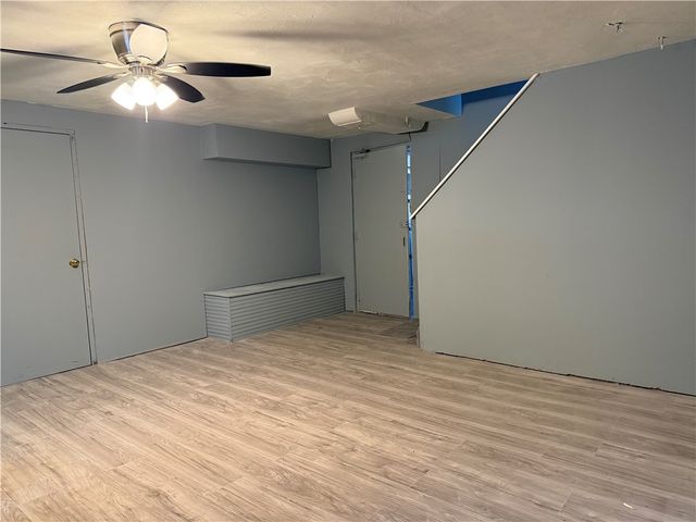 3555 McHenry Avenue, Cincinnati, OH 45225