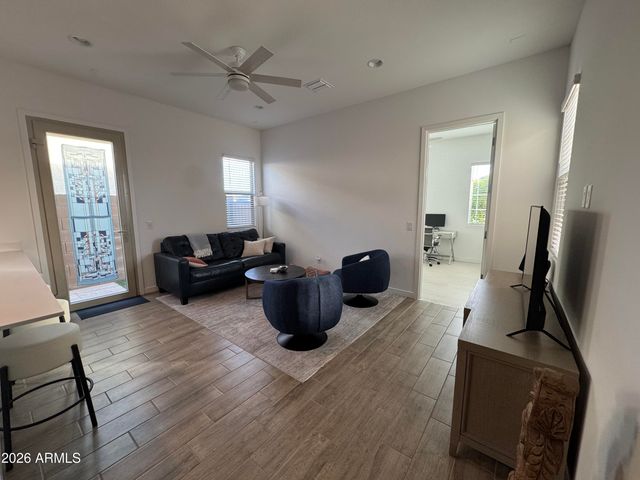 2996 E BIRDSONG Avenue, San Tan Valley, AZ 85143