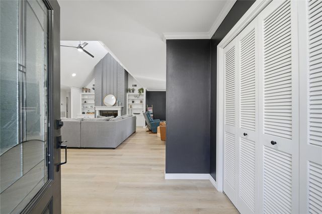 2211 Hickory Creek Drive, Kingwood, TX 77339