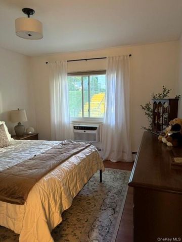 91 Richmond Boulevard 3B, Ronkonkoma, NY 11779