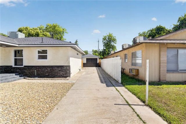 1127 W 19th, Merced, CA 95340