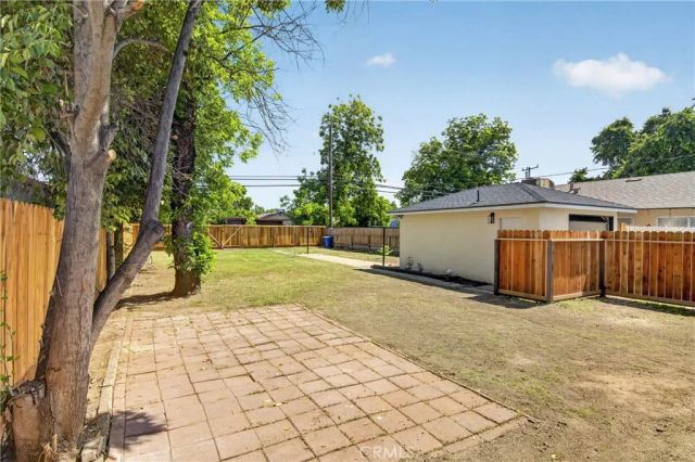 1127 W 19th, Merced, CA 95340