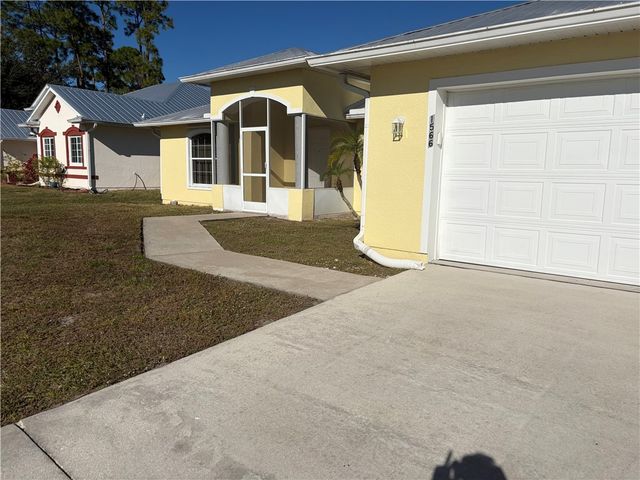 1566 Dewitt Lane, Sebastian, FL 32958