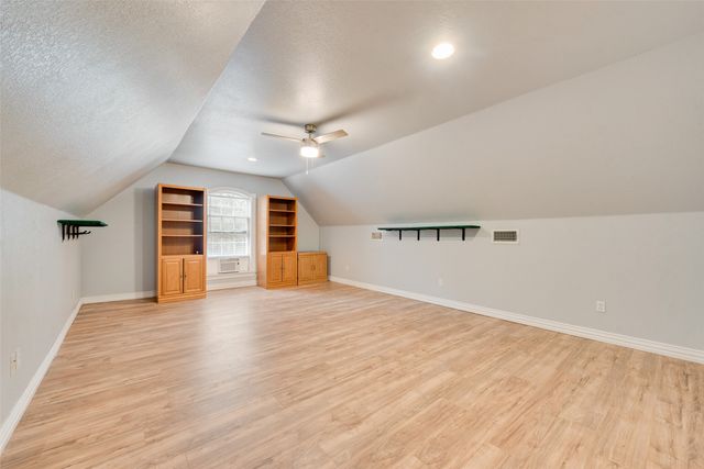 2717 Cedar Park, Sherman, TX 75090