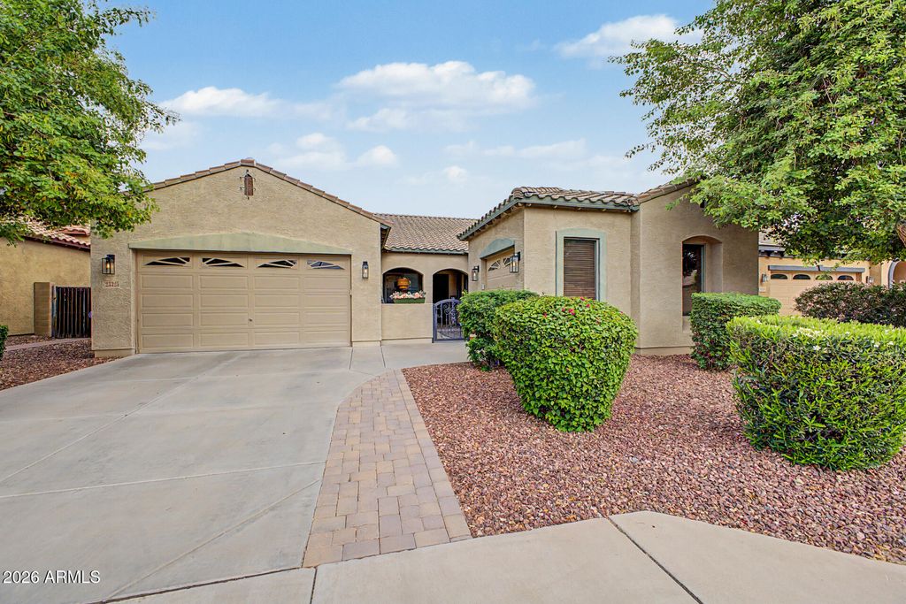 Image 1 of property listing at 23325 N 119TH Drive, Sun City, AZ 85373