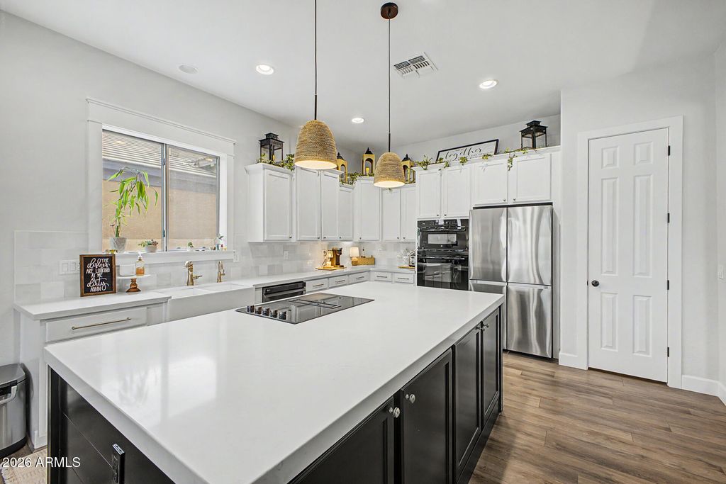 Image 15 of property listing at 23325 N 119TH Drive, Sun City, AZ 85373