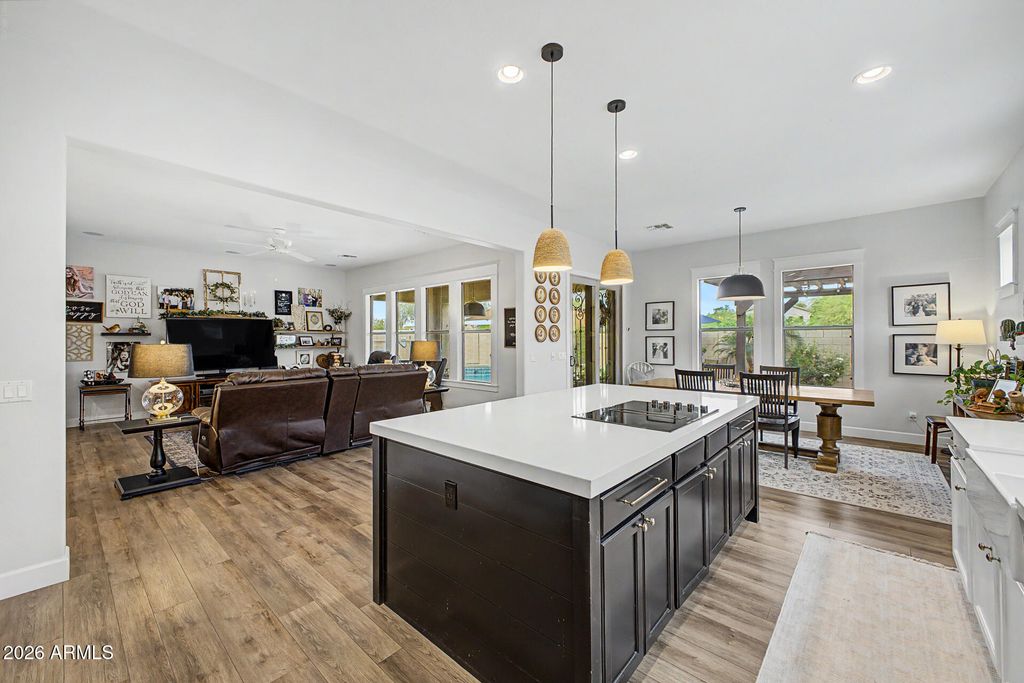 Image 17 of property listing at 23325 N 119TH Drive, Sun City, AZ 85373