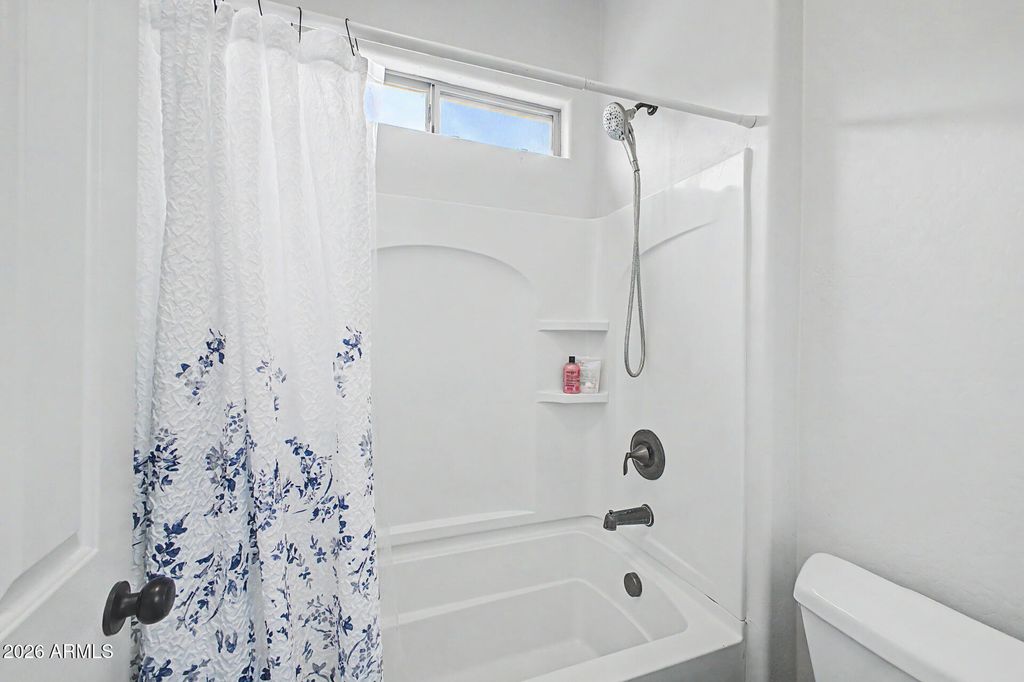 Image 30 of property listing at 23325 N 119TH Drive, Sun City, AZ 85373