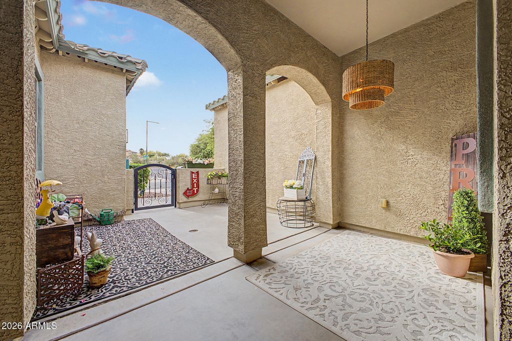 Image 4 of property listing at 23325 N 119TH Drive, Sun City, AZ 85373