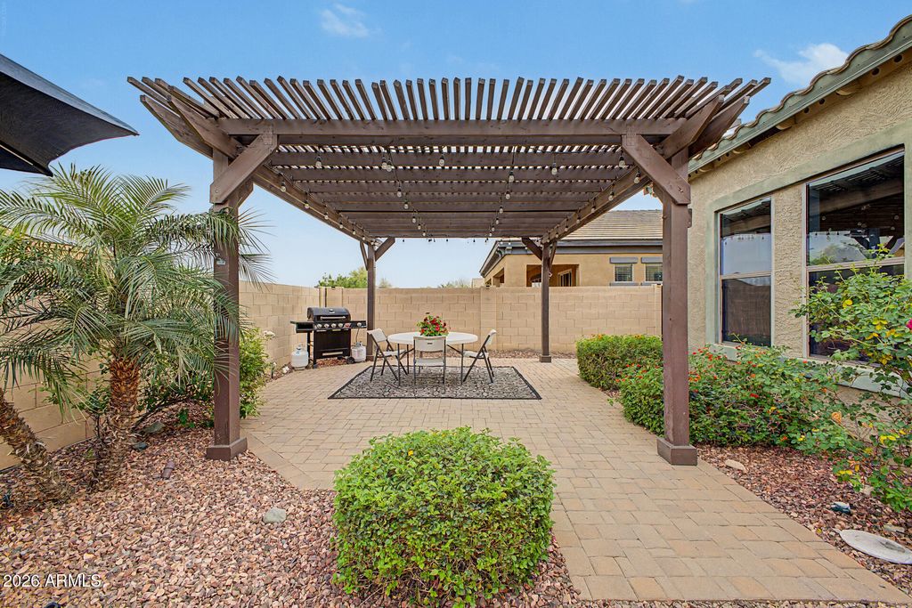Image 41 of property listing at 23325 N 119TH Drive, Sun City, AZ 85373