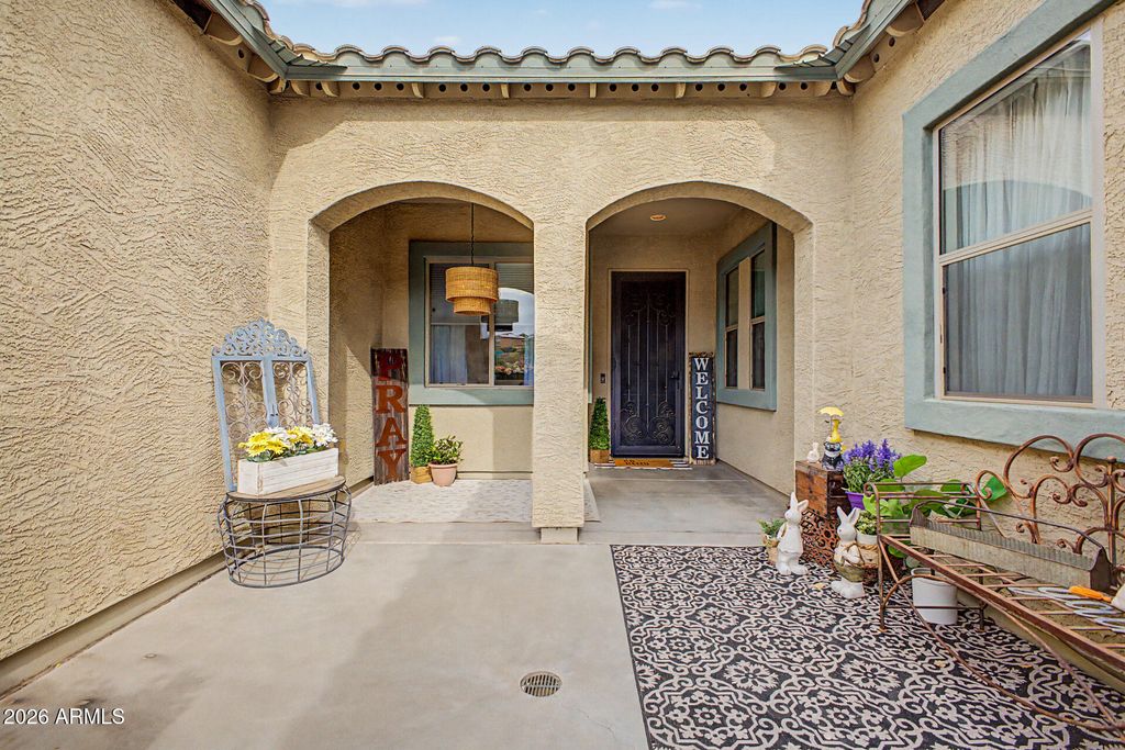 Image 5 of property listing at 23325 N 119TH Drive, Sun City, AZ 85373