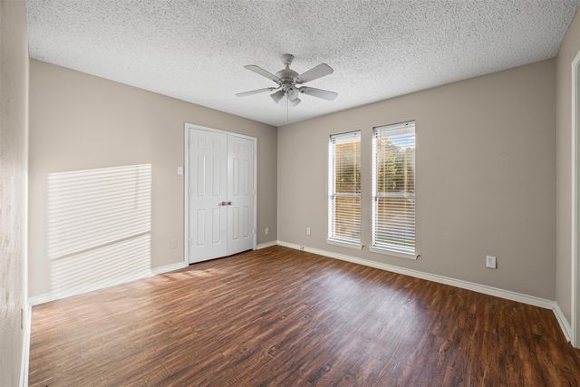 1340 Grand Teton Drive, Desoto, TX 75115