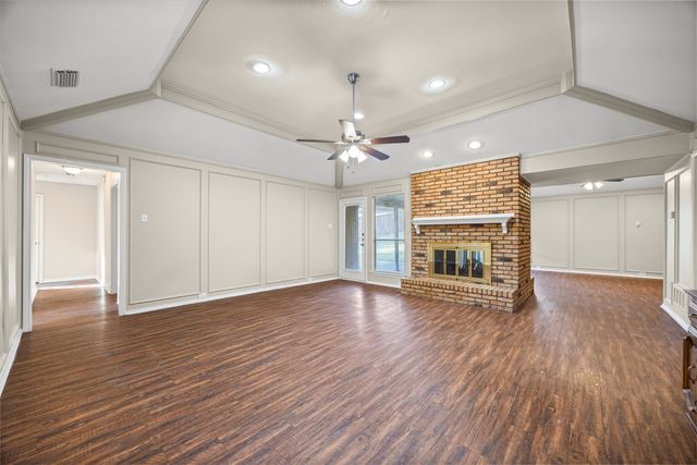 1340 Grand Teton Drive, Desoto, TX 75115