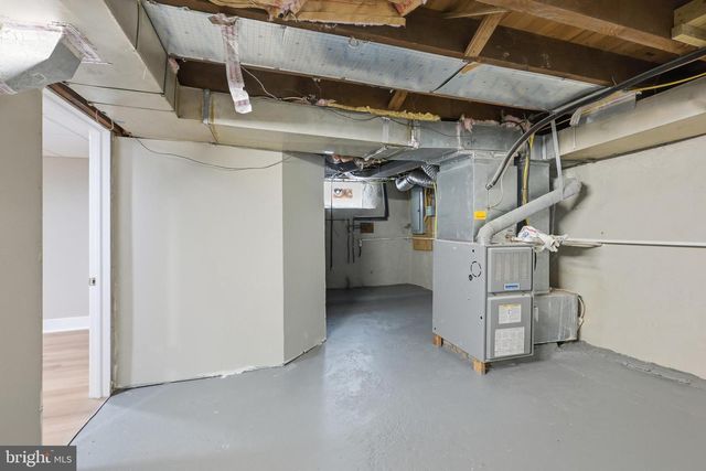 604 GLENFIELD AVE, Glenolden, PA 19036