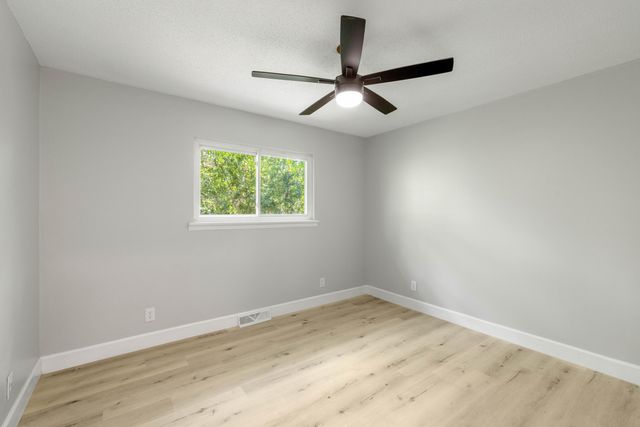 208 Flora Circle, Chattanooga, TN 37415