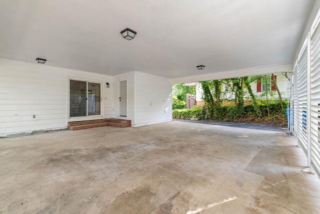 208 Flora Circle, Chattanooga, TN 37415