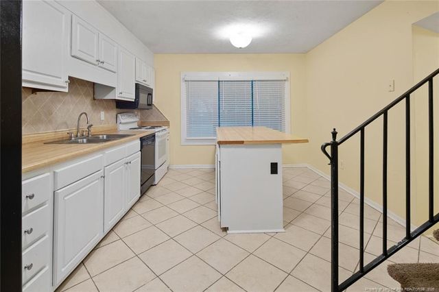 7591 Beverly Drive, Fayetteville, NC 28314