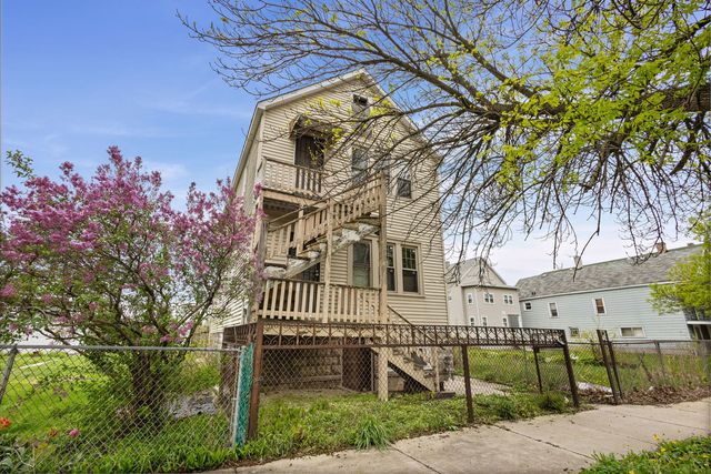 8405 S Baltimore Avenue, Chicago, IL 60617