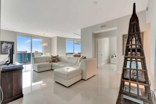 1945 S Ocean Drive 1408, Hallandale Beach, FL 33009