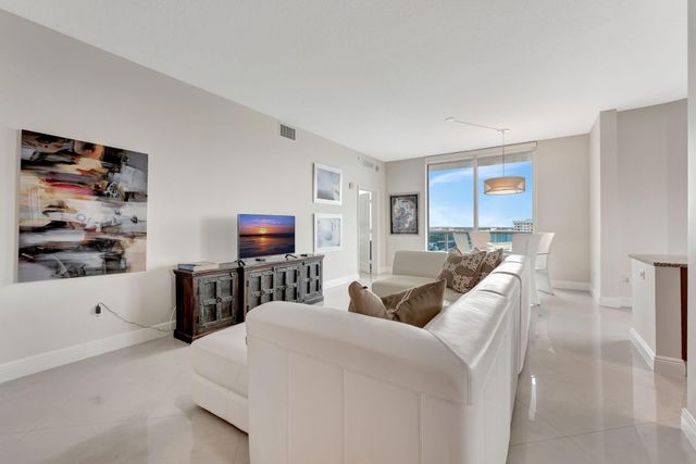 1945 S Ocean Drive 1408, Hallandale Beach, FL 33009
