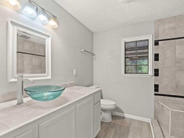 704 Auburn Dr, Deridder, LA 70634