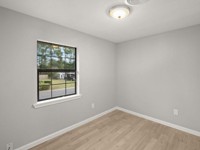 704 Auburn Dr, Deridder, LA 70634