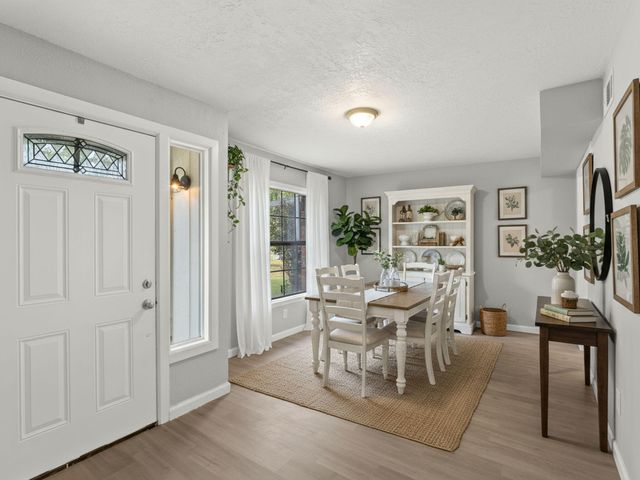 704 Auburn Dr, Deridder, LA 70634