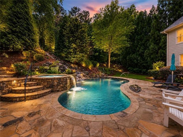 5415 Noble Valley Court, Suwanee, GA 30024