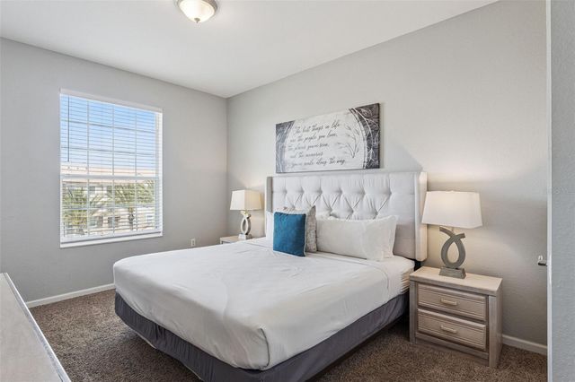 4862 CAYVIEW AVENUE 403, Orlando, FL 32819