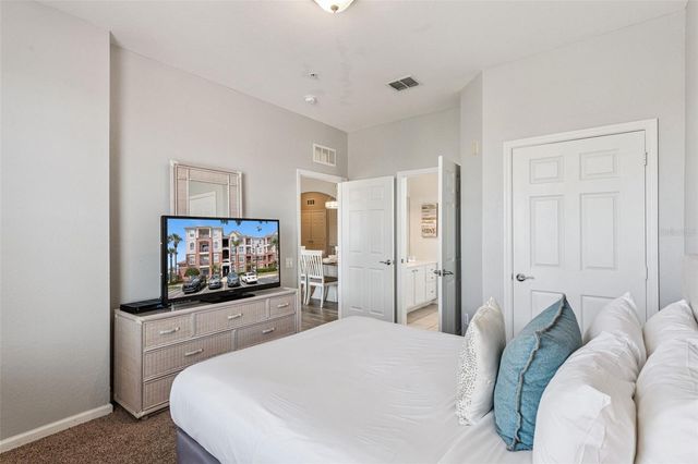 4862 CAYVIEW AVENUE 403, Orlando, FL 32819