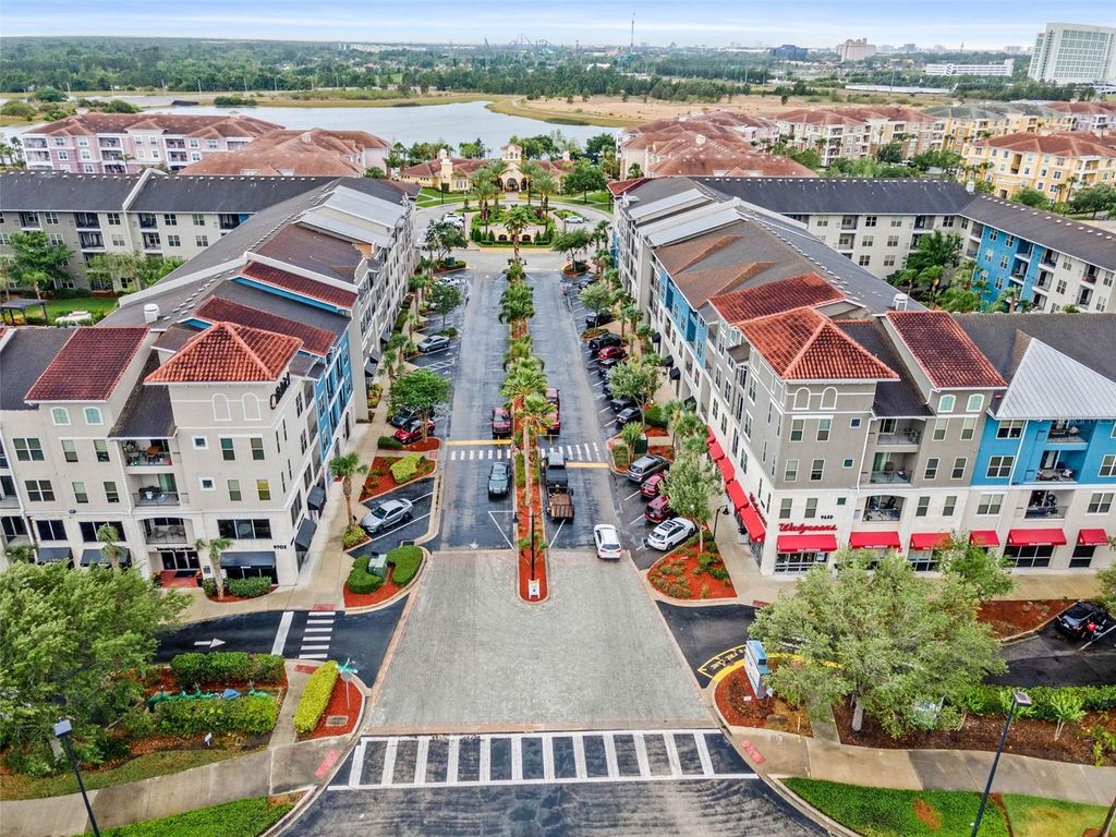 Image 63 of property listing at 4862 CAYVIEW AVENUE 403, Orlando, FL 32819