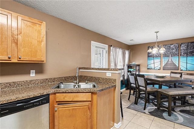 11811 Registry Boulevard, Hampton, GA 30228