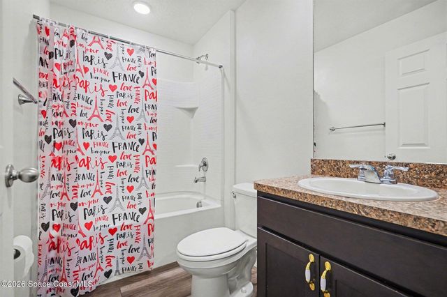 808 Grandeur Street SE, Palm Bay, FL 32909
