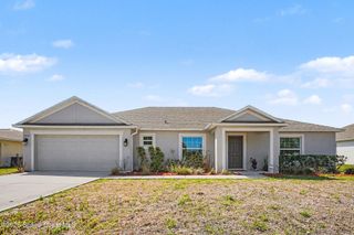 808 Grandeur Street SE, Palm Bay, FL 32909