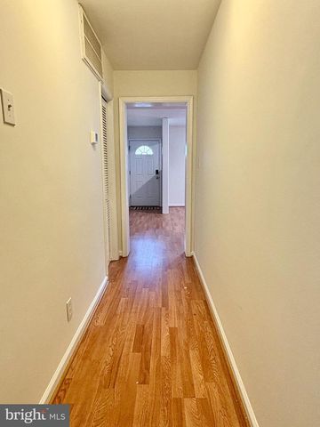 1316-A ROWE ST, Fredericksburg, VA 22401