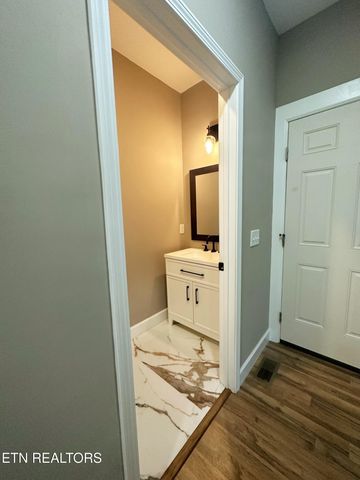 633 Rockwell Dr Drive, Cookeville, TN 38506