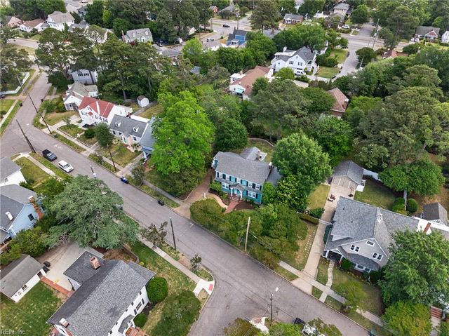 6000 Upper Brandon PL, Norfolk, VA 23508