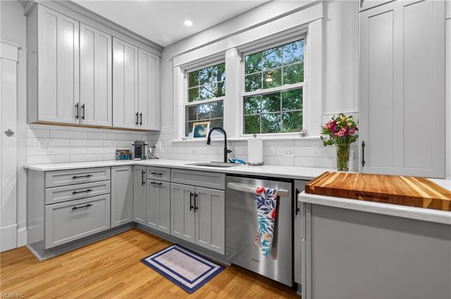 6000 Upper Brandon PL, Norfolk, VA 23508