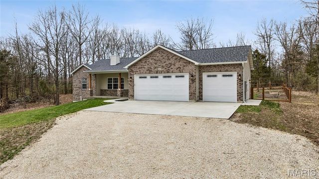 619 North Ethlyn Road, Winfield, MO 63389