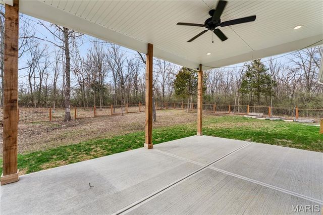619 North Ethlyn Road, Winfield, MO 63389