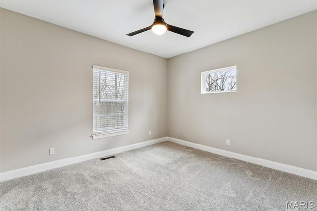 619 North Ethlyn Road, Winfield, MO 63389