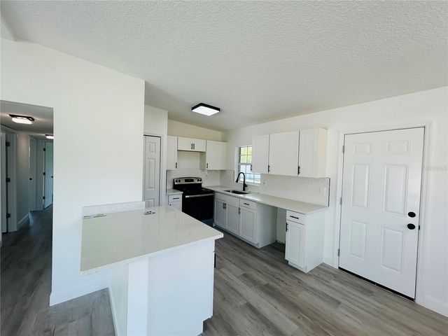 6603 COCOS DRIVE, Orlando, FL 32807