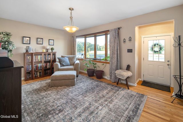 171 Picard Road, New Scotland, NY 12186