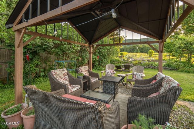 171 Picard Road, New Scotland, NY 12186