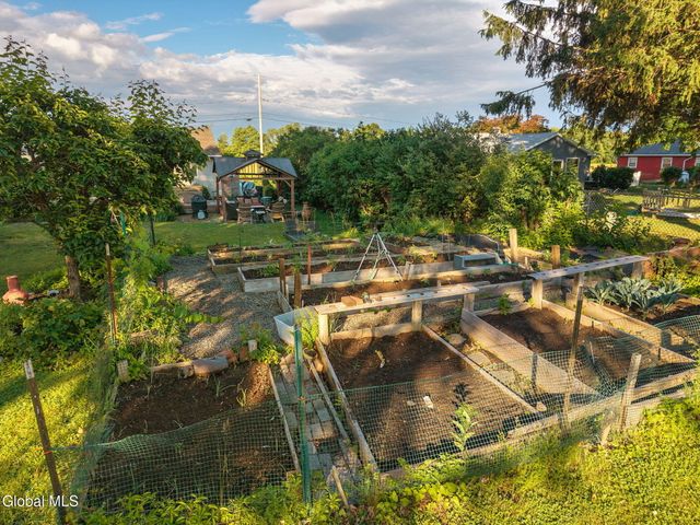 171 Picard Road, New Scotland, NY 12186