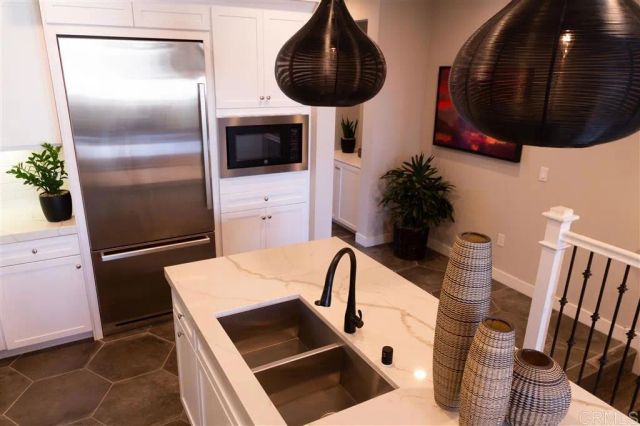 1109 Hibiscus Way, Oceanside, CA 92054